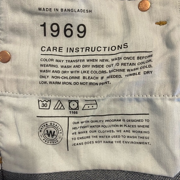 GAP 1969 Jeans size 31L - Picture 2 of 16